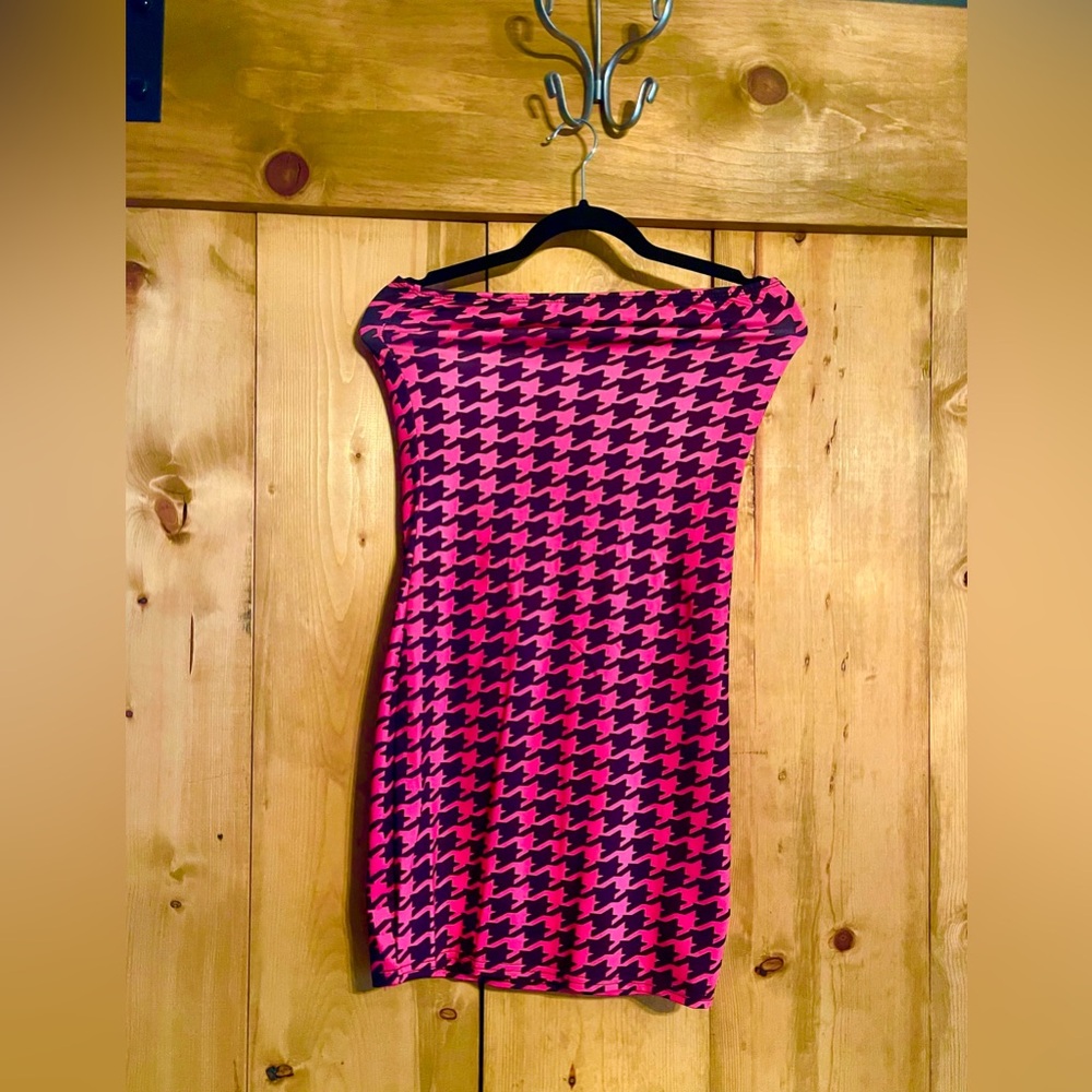Pink and Black tube style Bodycon Mini Dress